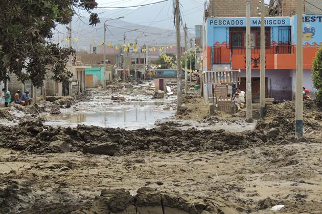 Huarmey: Familias que perdieron viviendas durante inundación recibirán «Bono de 500 soles»